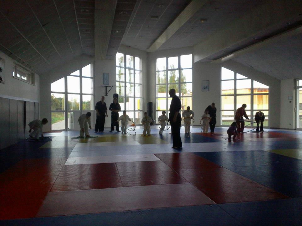 Cours enfants d'arts martiaux à soufflenheim en alsace (67)