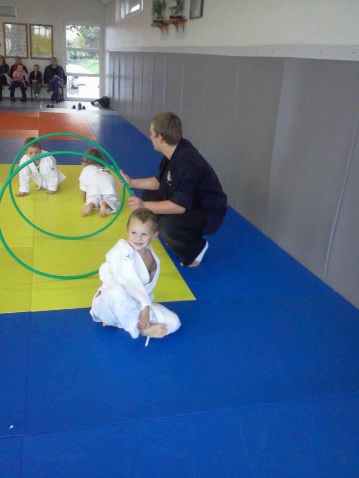 Cours enfants d'arts martiaux à soufflenheim en alsace (67)