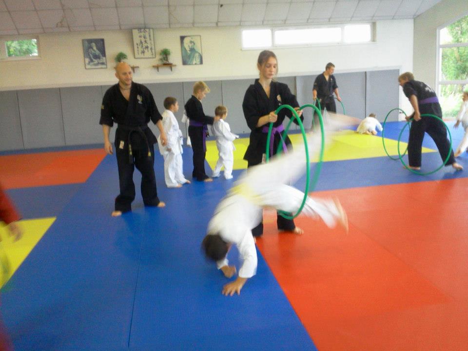 Cours enfants d'arts martiaux à soufflenheim en alsace (67)