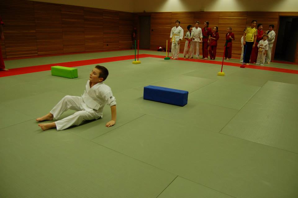 cours enfants sports arts martiaux 07