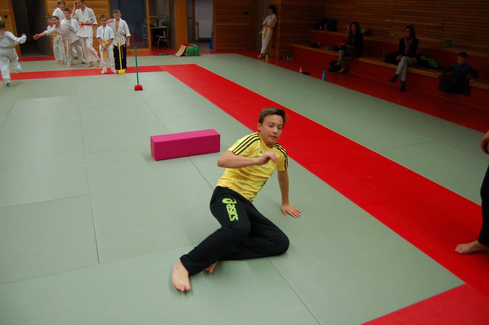 cours enfants sports arts martiaux 16