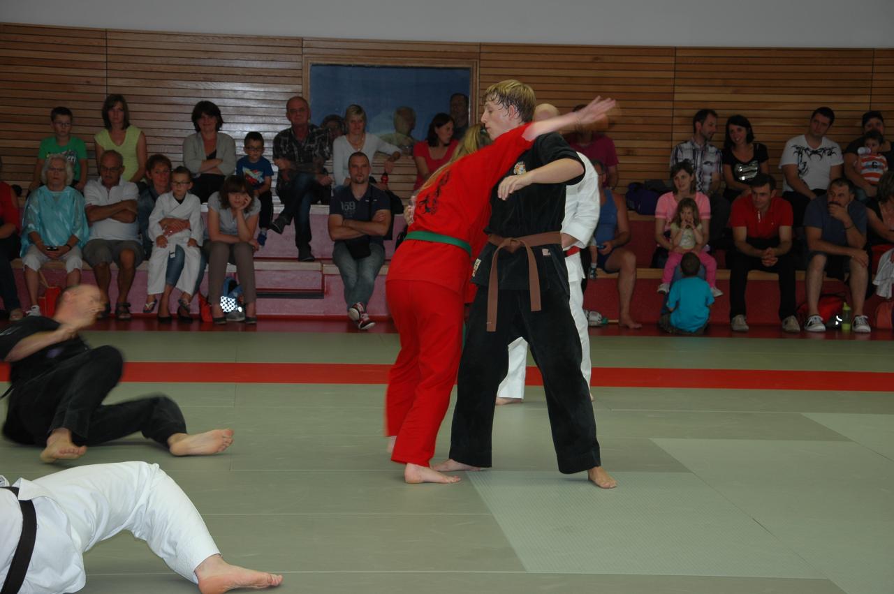 goshin057